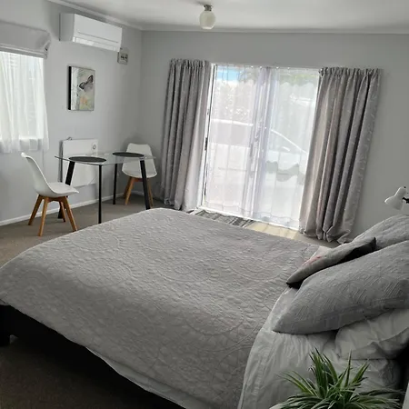 Eastside Sleepout Apartment